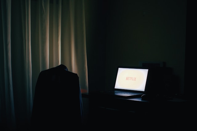 nima-ahmadzadeh-1IWPlOqJRNE-unsplash